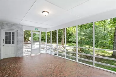 140 Old Fairburn Close, South Fulton, GA 30331 - Photo 11