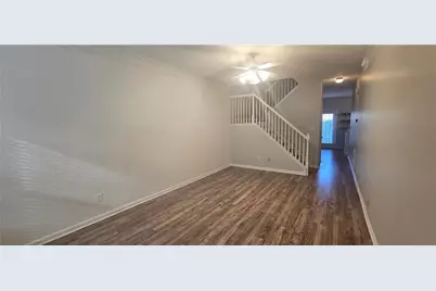 232 Valley Crossing, Canton, GA 30114 - Photo 5