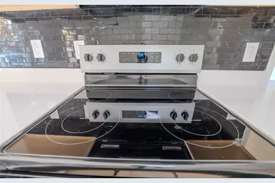 679 Springtor Drive, Lawrenceville, GA 30043 - Photo 5