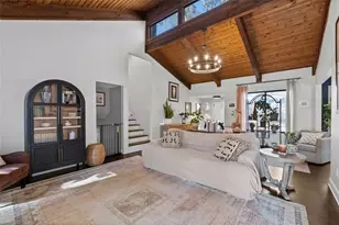 1718 Christie Dr NE, Marietta, GA 30066 - Photo 11