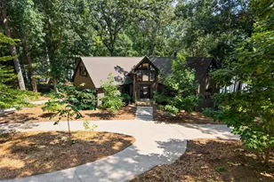 6680 Woodlake Dr, Flowery Branch, GA 30542 - Photo 7