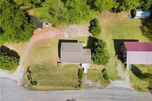 1271 Hayes St, Madison, GA 30650 - Photo 35