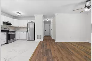 1271 Hayes St, Madison, GA 30650 - Photo 5