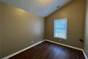 1397 Parkside Club Dr, Lawrenceville, GA 30044 - Photo 7