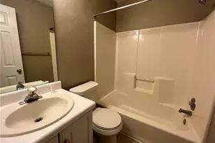 1397 Parkside Club Dr, Lawrenceville, GA 30044 - Photo 9