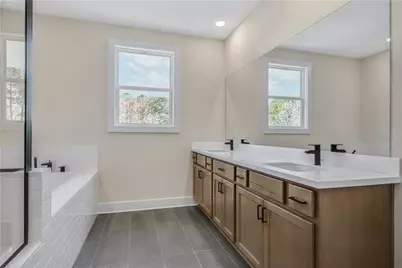 1919 Redfield Road NE #19, Marietta, GA 30066 - Photo 13