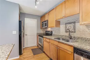 2657 Lenox Road NE, Atlanta, GA 30324 - Photo 9