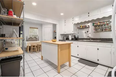 1395 Alverado Way, Decatur, GA 30032 - Photo 11