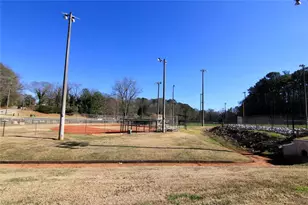 1395 Alverado Way, Decatur, GA 30032 - Photo 41