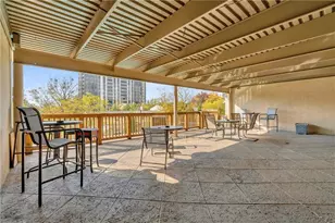 2479 Peachtree Rd NE, Atlanta, GA 30305 - Photo 41