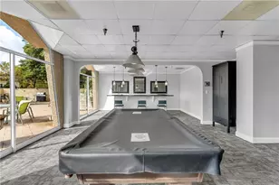 2479 Peachtree Rd NE, Atlanta, GA 30305 - Photo 23