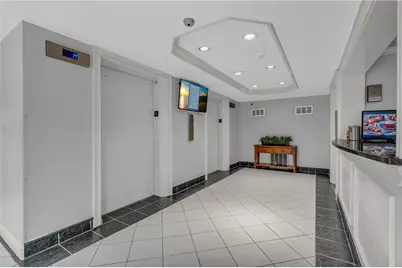 2479 Peachtree Road NE #506, Atlanta, GA 30305 - Photo 11