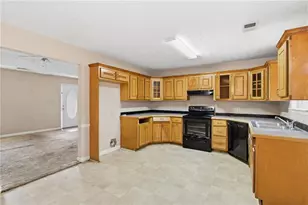 115 Mountainview Dr, Covington, GA 30016 - Photo 3