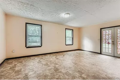 6807 Shangrila Way, Riverdale, GA 30296 - Photo 13