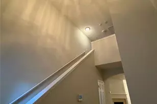 924 Magnolia Leaf Dr, Woodstock, GA 30188 - Photo 3