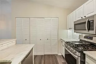 1371 Keys Crossing Dr NE, Atlanta, GA 30319 - Photo 11