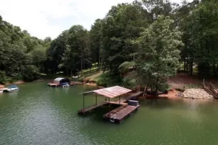 8940 Bay Dr, Gainesville, GA 30506 - Photo 23