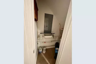 8940 Bay Drive, Gainesville, GA 30506 - Photo 9