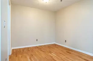 2683 Vinings Central Dr SE, Atlanta, GA 30339 - Photo 9