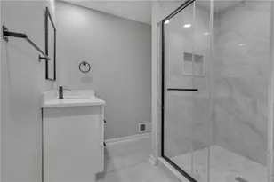 5618 Fern Creek Dr SW, Lilburn, GA 30047 - Photo 19