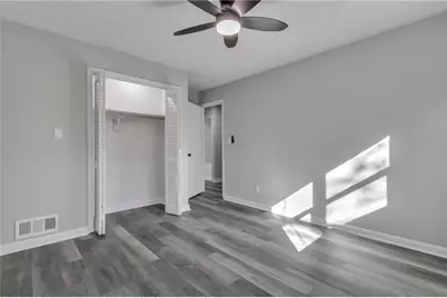 5618 Fern Creek Drive SW, Lilburn, GA 30047 - Photo 17