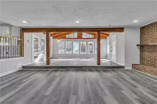 5618 Fern Creek Dr SW, Lilburn, GA 30047 - Photo 9