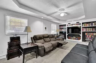 804 Rowland Rd, Stone Mountain, GA 30083 - Photo 13