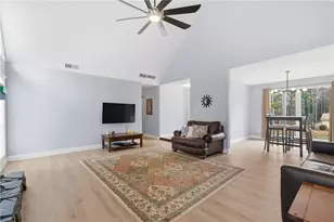 4509 N Landing Dr, Marietta, GA 30066 - Photo 5