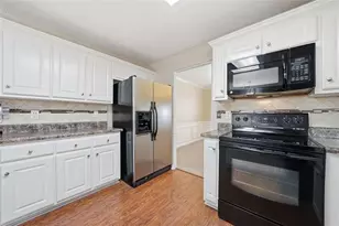 921 Roxeywood Dr, Winder, GA 30680 - Photo 29