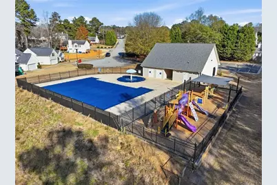 921 Roxeywood Drive, Winder, GA 30680 - Photo 9