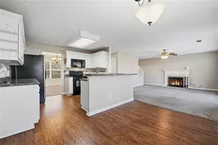 921 Roxeywood Dr, Winder, GA 30680 - Photo 25