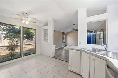 4273 Clark Circle SE, Acworth, GA 30102 - Photo 5