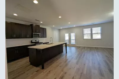 2034 Britt Drive, Snellville, GA 30078 - Photo 9