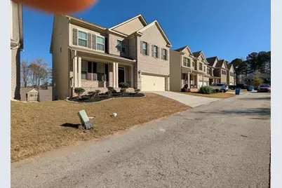 2034 Britt Drive, Snellville, GA 30078 - Photo 3