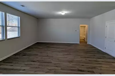 2034 Britt Drive, Snellville, GA 30078 - Photo 11