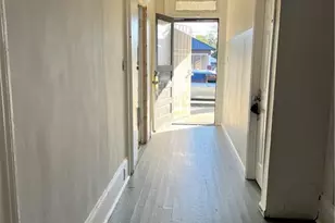 579 Charles St, Macon, GA 31206 - Photo 7