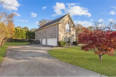 389 Young James Circle, Stockbridge, GA 30281 - Photo 3