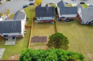 4545 Parkview Walk Dr, Lilburn, GA 30047 - Photo 29