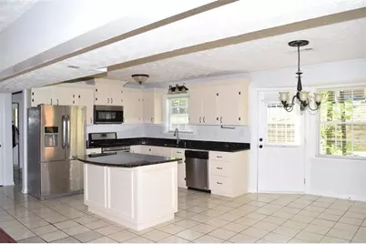 2554 SW Red Barn Road SW, Marietta, GA 30064 - Photo 13