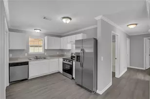 1040 Thomasville Estates Way, Atlanta, GA 30315 - Photo 15