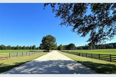 1202 Hodges Circle, Mansfield, GA 30055 - Photo 17