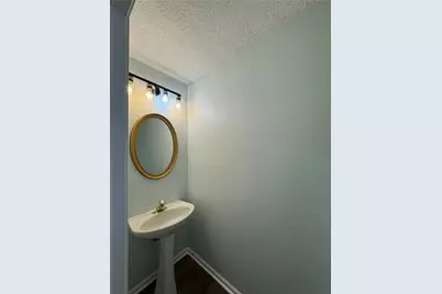 1009 Chads Ridge, Jonesboro, GA 30236 - Photo 5