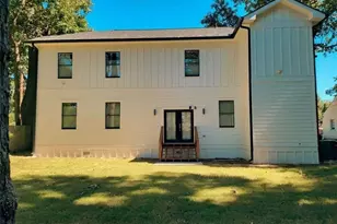 1805 Ellington Dr, Decatur, GA 30032 - Photo 3