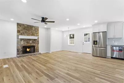 110 Brookside Court, Dallas, GA 30132 - Photo 5