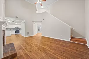 2339 Leacroft Way, Marietta, GA 30062 - Photo 11