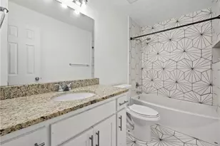 310 Winding River Dr, Atlanta, GA 30350 - Photo 15