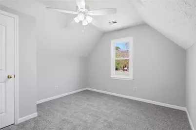 100 Glenridge Drive, Newnan, GA 30265 - Photo 23