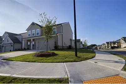 305 Sterling Creek Way, Loganville, GA 30052 - Photo 3