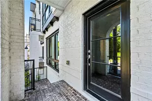 2528 Appleden Pl NE, Brookhaven, GA 30319 - Photo 3