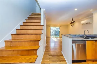 3501 Roswell Road #501, Atlanta, GA 30305 - Photo 7